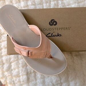 Clark’s Cloudsteppers Sport Thong Sandals Breeze Sea Rose Blush Size 8 NEW